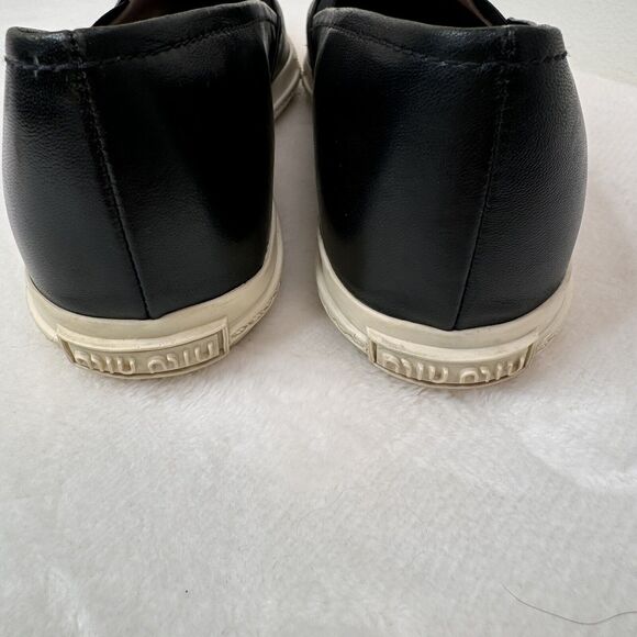 Miu Miu Womens Skate Shoes Black Leather Slip On Metal Cap Toe Size 35.5 Flats - Picture 6 of 10